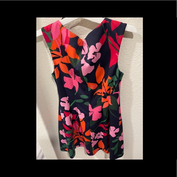 vince camuto dress, size 12, never worn - Picture 2 of 3